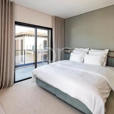 Luxury Beachside * أولوز داغوا